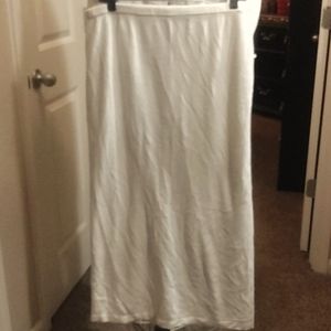 White ankle length skirt size Large